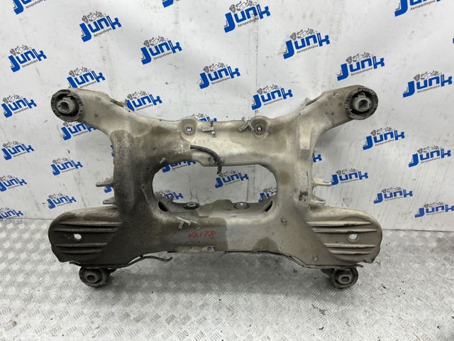 Балка задньої підвіски, підрамник LR070761 LAND ROVER