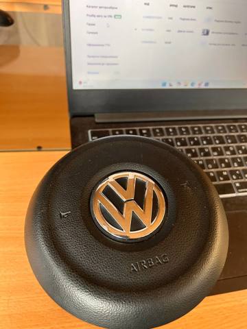 Подушка AIRBAG передня ліва 1S0880201B VAG