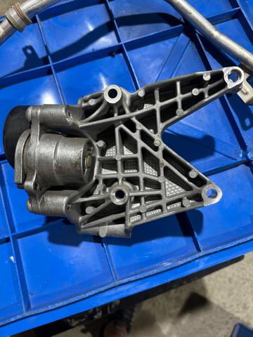 Кріплення генератора 06M903143AC VAG