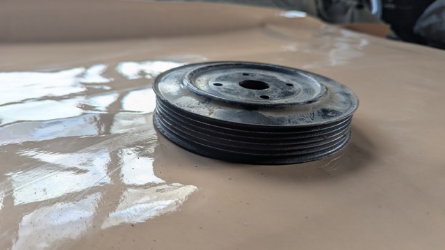 Шків водяної помпи Mitsubishi L 200 4