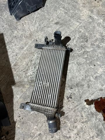 Охолоджувач наддувочного повітря 14461EB360 NISSAN