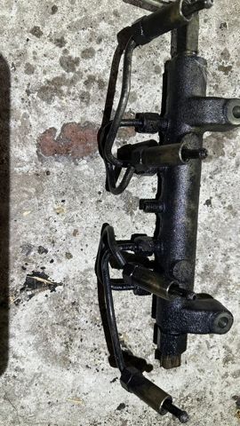 Трубка паливна форсунки 4-го циліндру 16683AW400 NISSAN