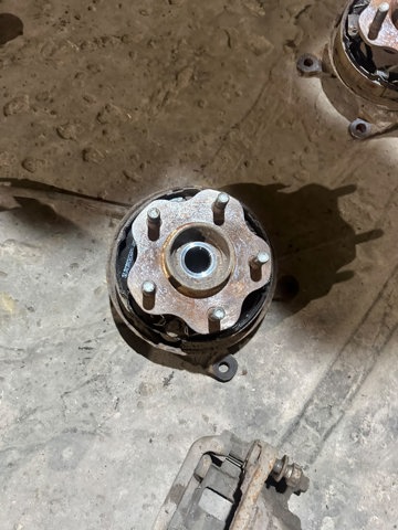 Підшипник задньої маточини 43202JG200 NISSAN