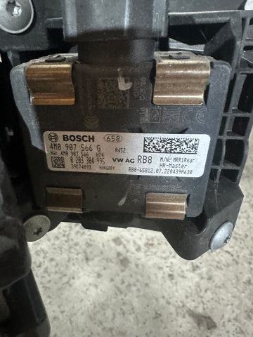 Датчик контролю мертвої зони, задній 4M0907566G VAG