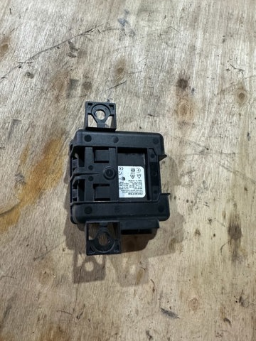 Блок управління системою відкривання воріт гаража 4N0907410C VAG