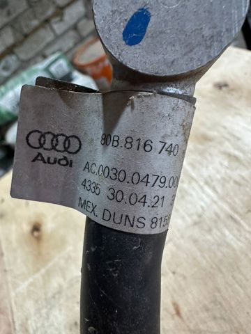 Шланг кондиціонера, від радіатора до випарника 80B816740 VAG