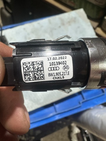 Кнопка запуску двигуна 8W1905217E VAG