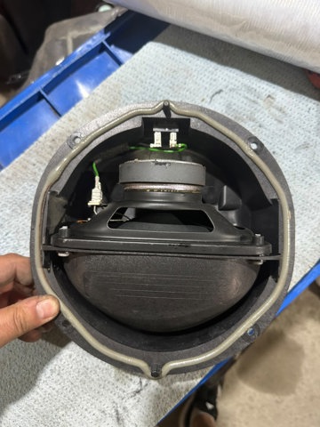 Динамік передньої двері 8W5035297A VAG