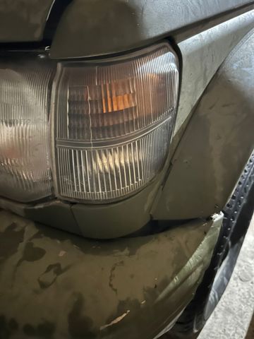 Габарит-покажчик повороту, лівий MB831081 MITSUBISHI