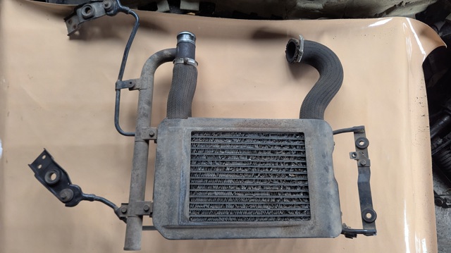 Радіатор інтеркулера MR571357 MITSUBISHI