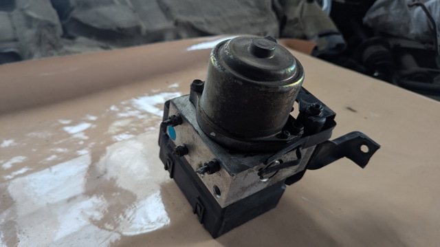 Блоки ABS MR955426 MITSUBISHI