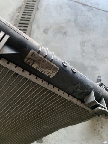 Радіатор водяний 214101KK1A NISSAN