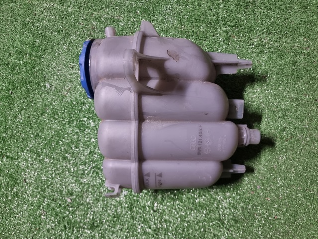 Бачок розширювальний 8W0121405F VAG