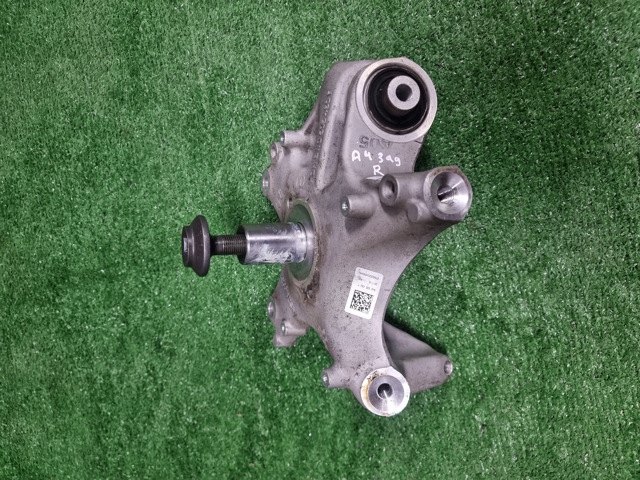 Цапфа права 8W0505432T VAG
