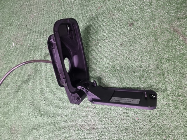 Горловина паливного бака 8W0809906 VAG