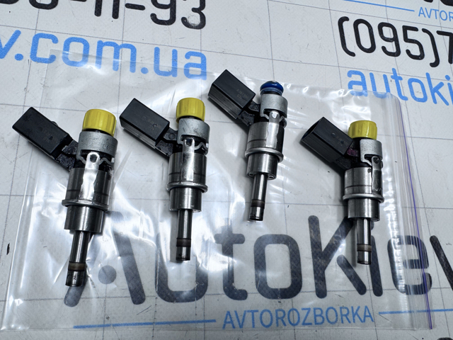 Форсунка паливна 261500014 VAG