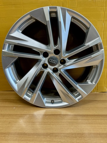Диски колісні литі (легкосплавні, титанові) 4M0601025BQ VAG