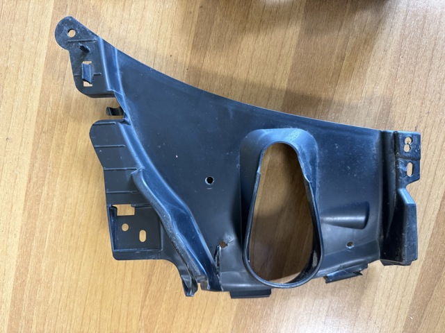 Дефлектор переднього бампера, лівий 51117421873 BMW