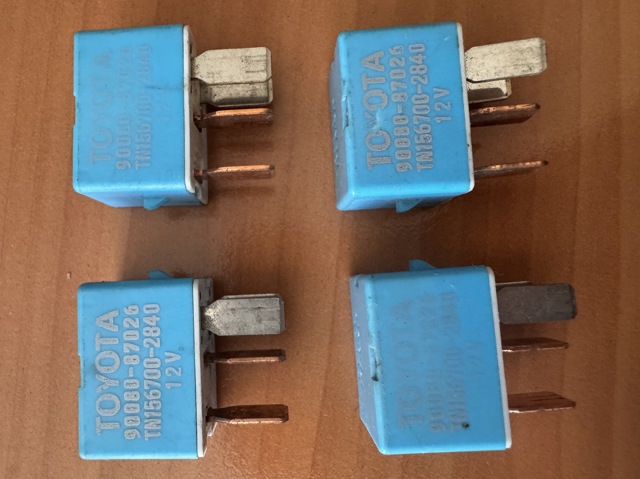 Реле стартера 9008087026 TOYOTA