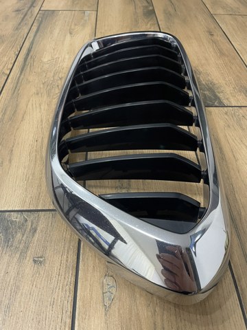 Решітка 51137412421 BMW