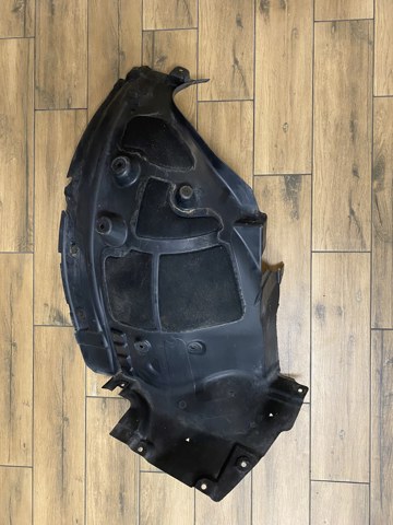 Підкрилок переднього крила, лівий задній 51717424913 BMW