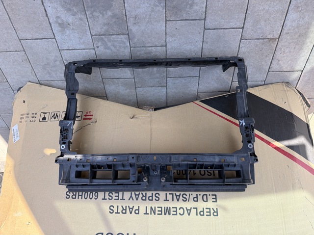 Каркас і панелі передка 5NA805588L VAG