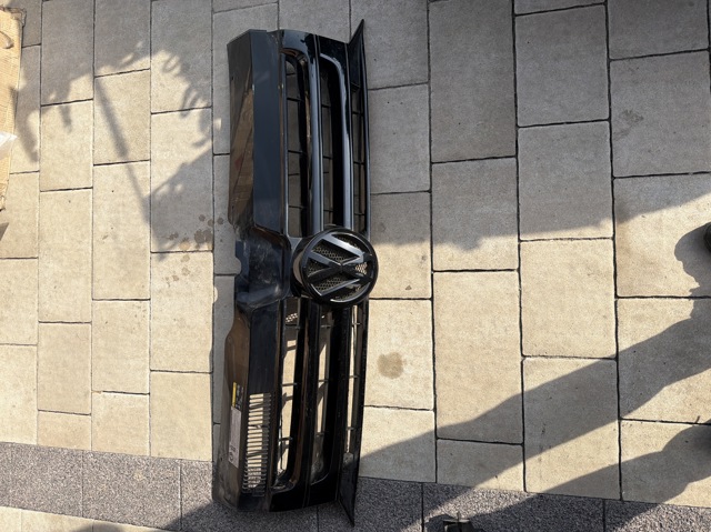 Решітка 7E5853651A VAG