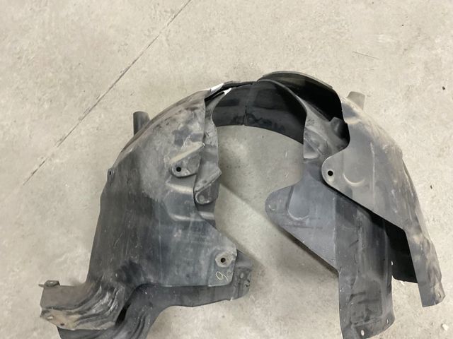 Підкрилок передній лівий 108158100D TESLA