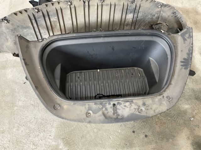 Органайзер (ящик) для багажника 149260600C TESLA