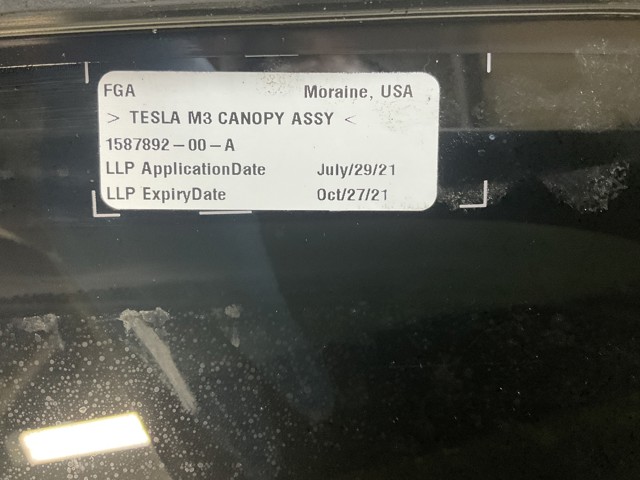 Скло люка даху 158789200A TESLA