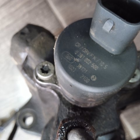 Клапан регулювання тиску палива 0281002500 FIAT