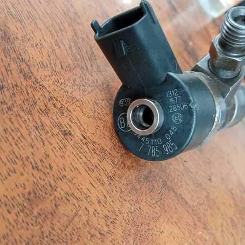 Форсунки електромагнітні 0445110048 BMW