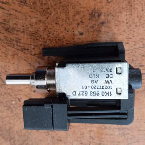 Механізм блокавання керма 1K0953527D VAG