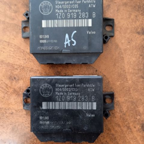 Модуль (блок ЕБУ) управління парктроніком 1Z0919283B VAG