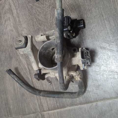 Заслінка повітряна 2221028040 TOYOTA