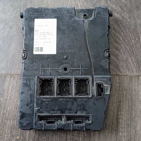 Корпус запобіжників 8200780021 RENAULT
