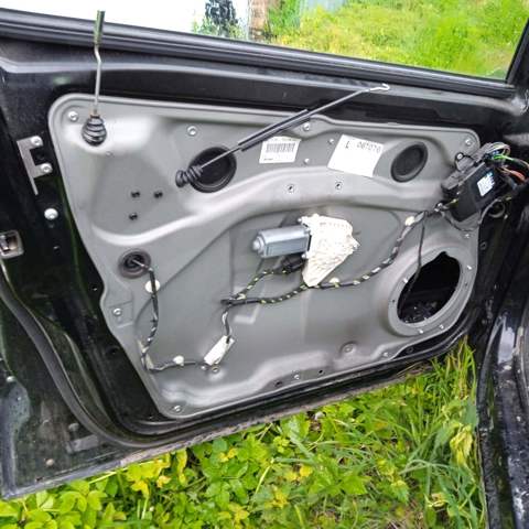 Склопідйомник з електродвигуном A1697202979 MERCEDES