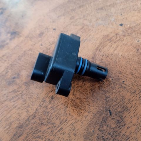 Датчик наддува MHK100820 LAND ROVER
