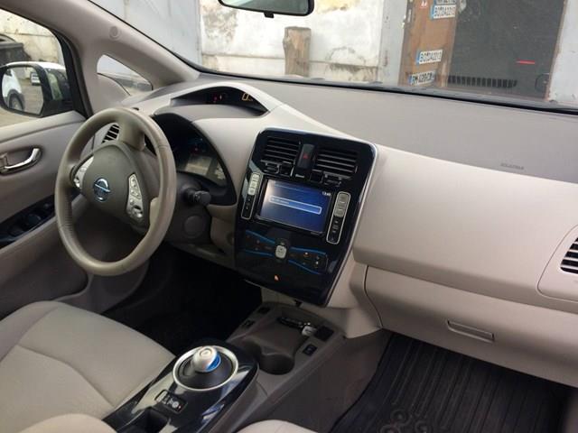 Приладова панель 682003NA0A NISSAN