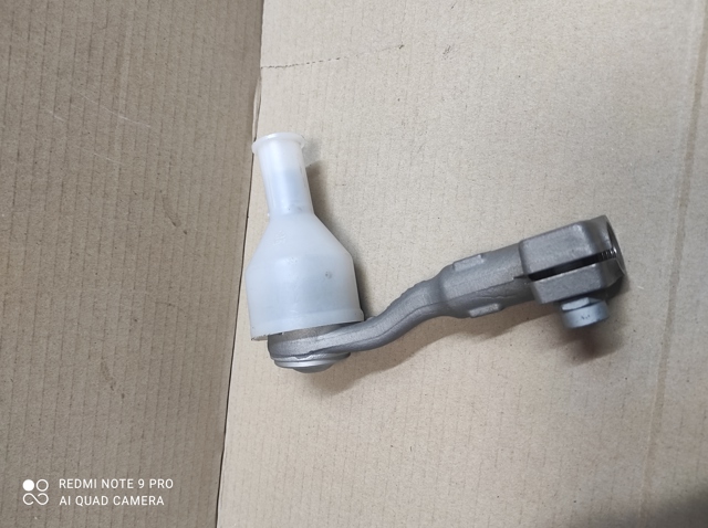 Поперечна рульова тяга права 32105A451A8 BMW