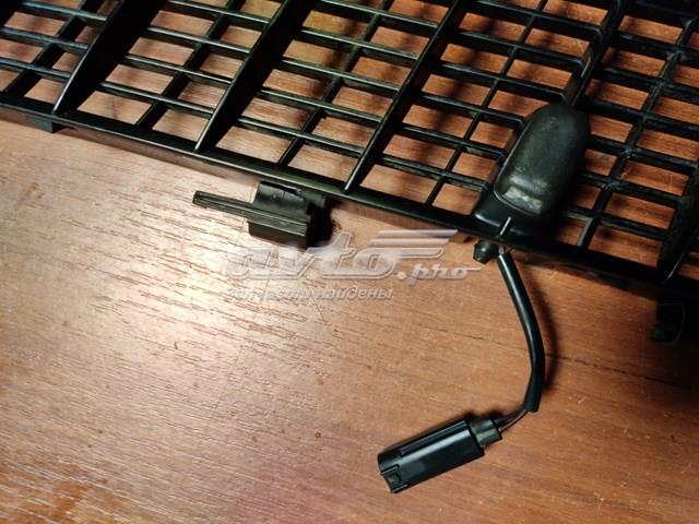 Решітка під лобове скло 51138402669 BMW