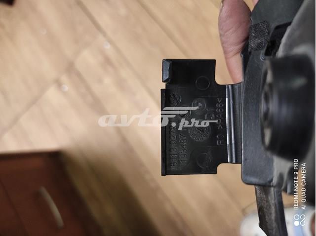 Завіса кришки багажника 51247296773 BMW