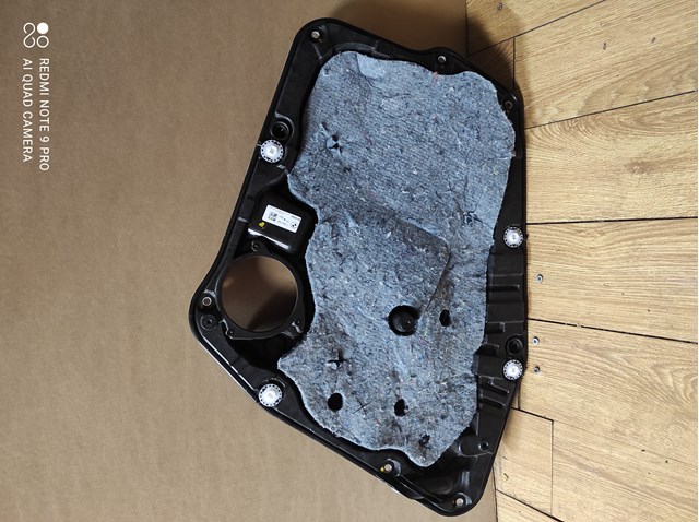 Склопідйомник задніх лівих дверей 51357498149 BMW