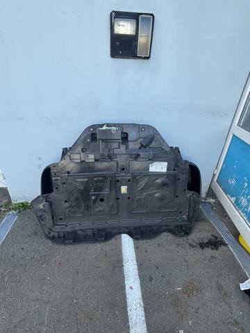 Підлога багажника 8200798362 RENAULT