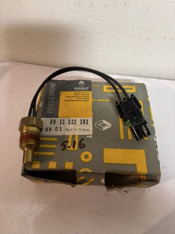 Термодатчик охолоджуючої рідини 8933002383 RENAULT