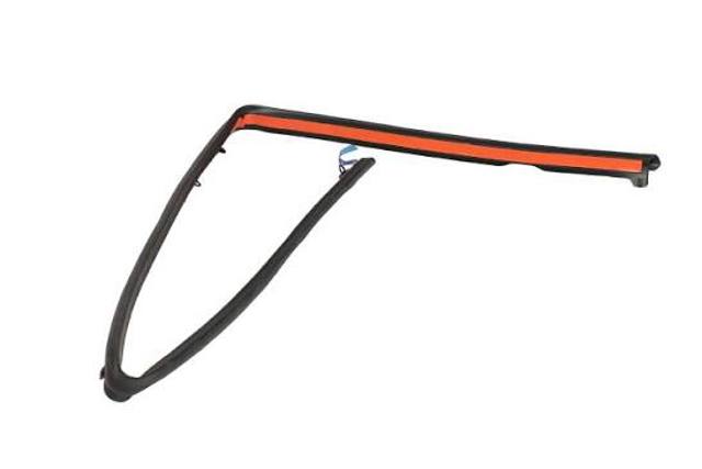Ущільнювач капота 5339533030 TOYOTA