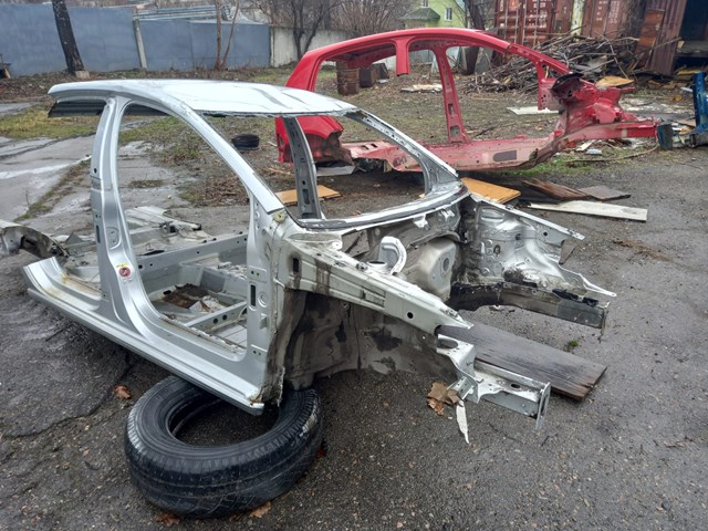 Задня частина кузова 6RU809606C VAG