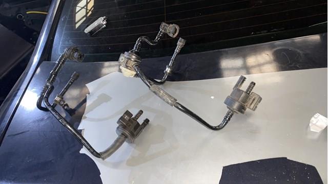 Клапан вентиляції газів паливного бака 06J133781AN VAG