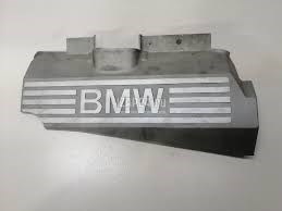 Кришка двигуна декоративна 11127548849 BMW