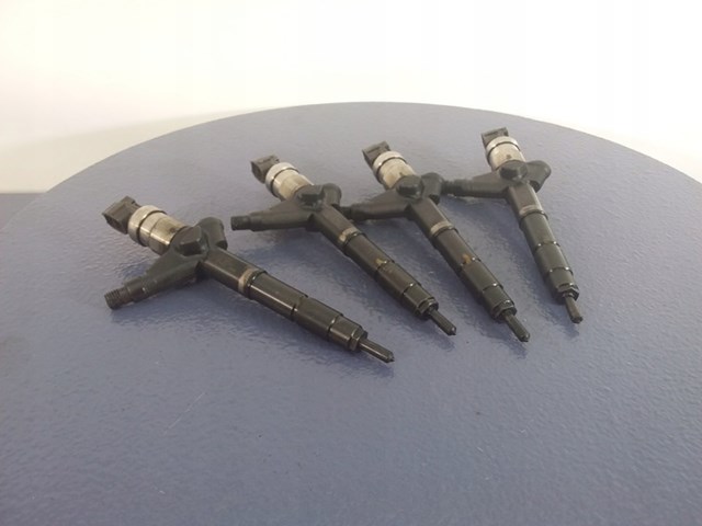 Форсунки електромагнітні 166008H800 NISSAN